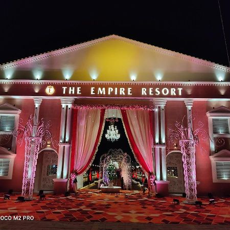 The Empire Resort , Gwalior Ngoại thất bức ảnh