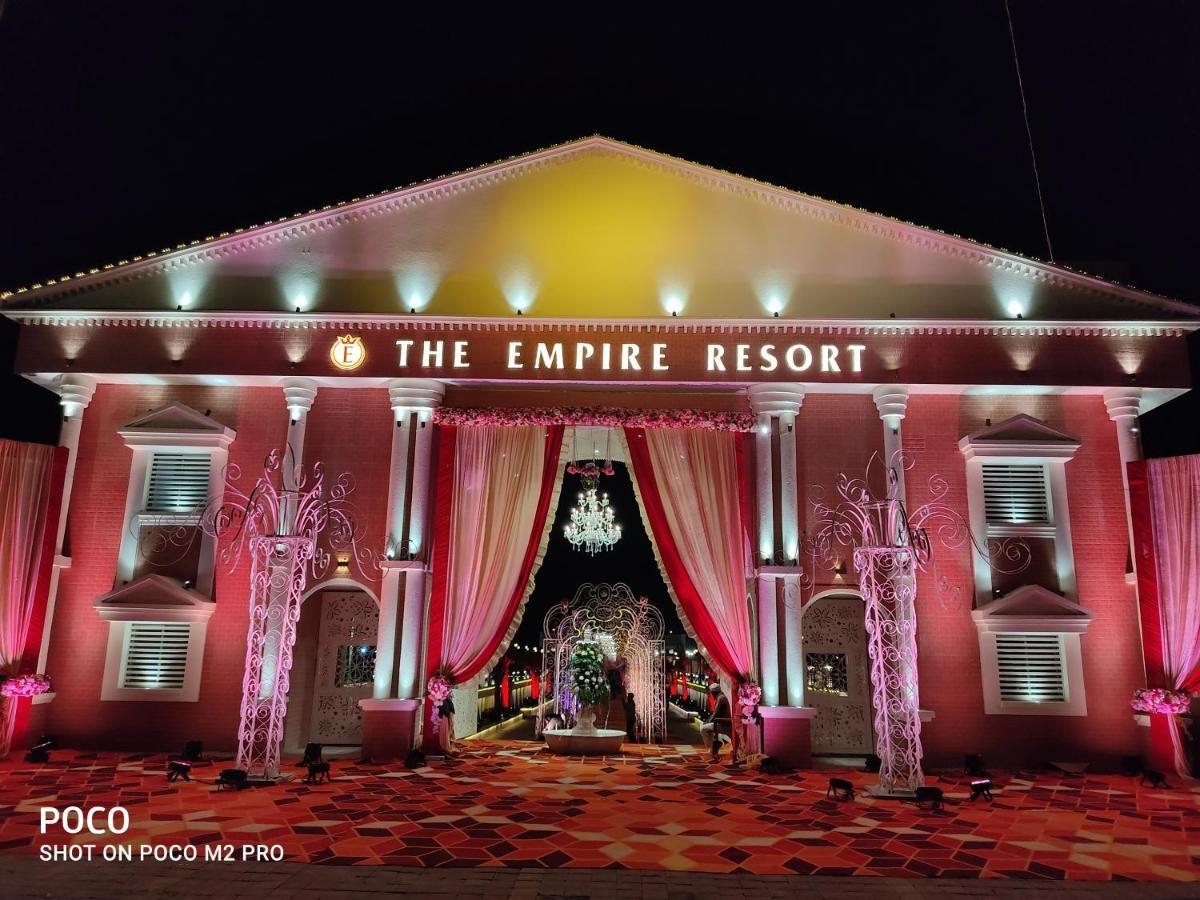 The Empire Resort , Gwalior Ngoại thất bức ảnh