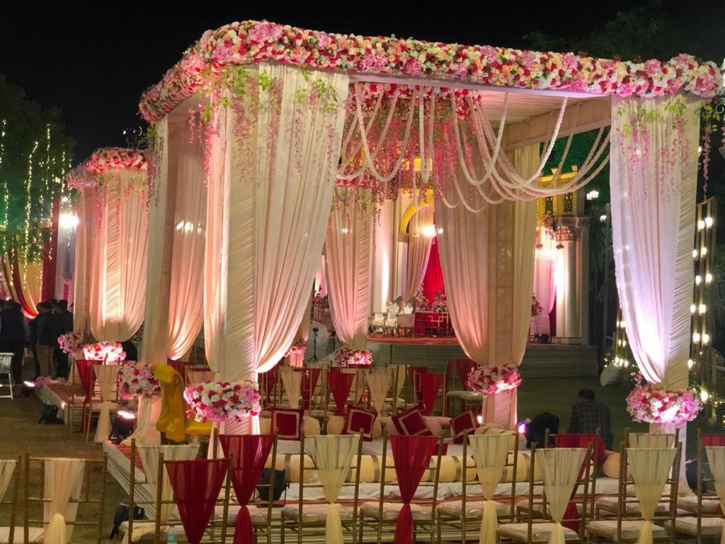 The Empire Resort , Gwalior Ngoại thất bức ảnh