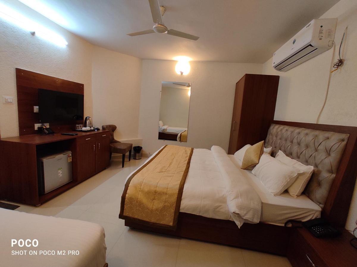 The Empire Resort , Gwalior Ngoại thất bức ảnh